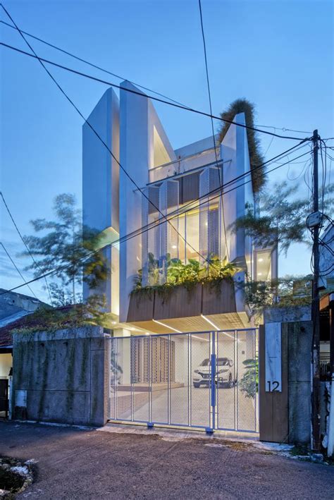 Gallery Of Adding Fresh Hanging Gardens To Residential Architecture 12
