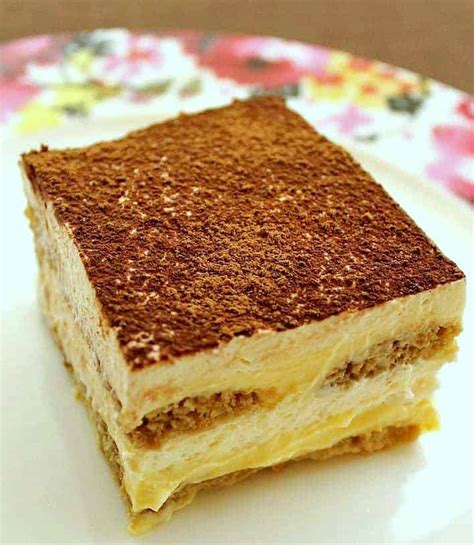 I needed many more to make 3 layers. Desserts To Make Using Lady Finger Biscuits / Chocolate ...