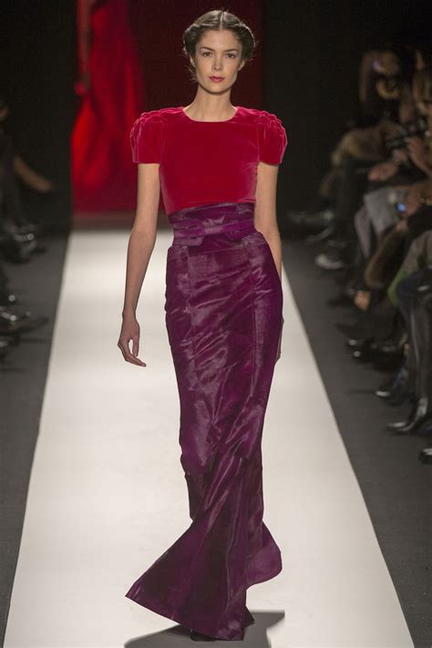 Dress Like A Lady Carolina Herrera Shows Us The Way Glamour