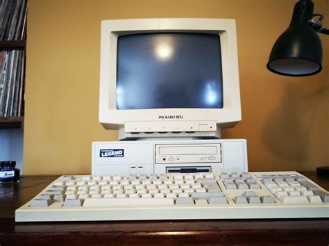 Legendary Original 1980s Packard Bell 386sx Legend Vintage Desktop Pc