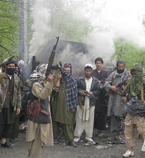 Jul 04, 2021 · 而在此前的6月22日和27日，已分别发生两起阿富汗政府军因遭受塔利班武装攻击被迫进入塔吉克斯坦的事件。 阿富汗一天13个区域被塔利班控制 300多. 塔利班在炸弹内藏毒针对抗英军 可能传播艾滋病 - 亚太军事 - 全球防务