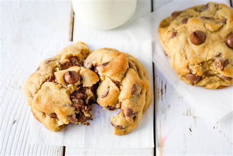 I can see how you can think that…they are pretty similar! Crumbl Chocolate Chip Cookie Copycat Recipe - Modern Honey ...
