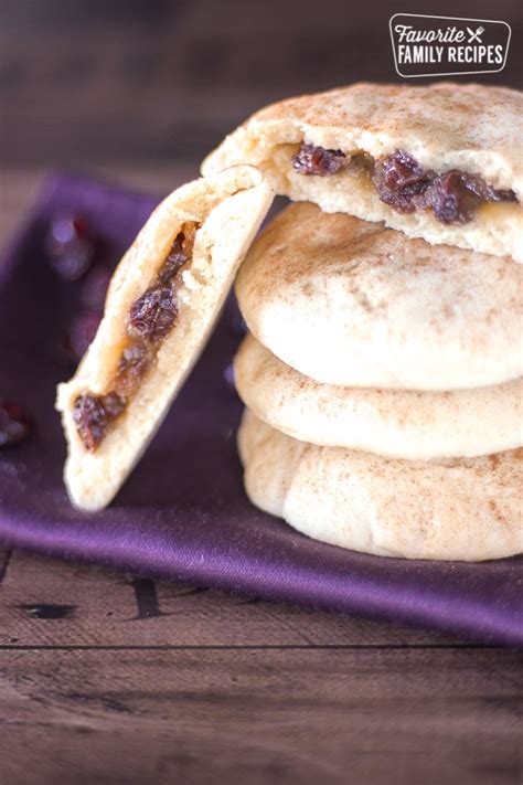 The raisin or date filling is really easy to make, dump and stir. Soft Raisin Filled Cookies - I present to you a brand new ...