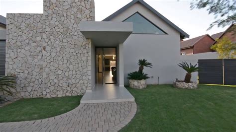 Choose you budget, size, location and view results on the map instantly. 4 Bedroom House for Sale in Midstream Estate | Midteam ...