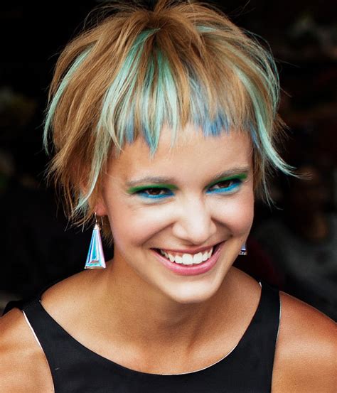 Apr 26, 2021 · c'est bien connu, quand on a les cheveux fins on fait tout pour les épaissir, et quand on a les cheveux épais on ne veut qu'une chose, c'est les dompter. Nouvelles coupes et créations coiffures tendances de l ...
