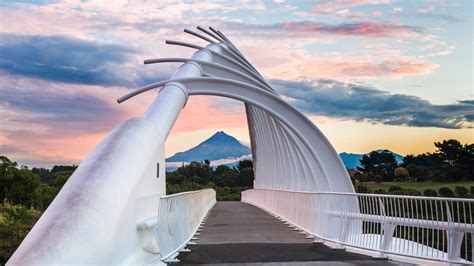 Bing Hd Wallpaper Feb 11 2018 Te Rewa Rewa Bridge Near