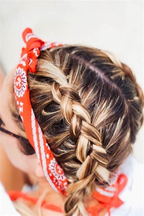 5 Ways To Wear A Bandana Scarf In Your Hair Red White And Denim