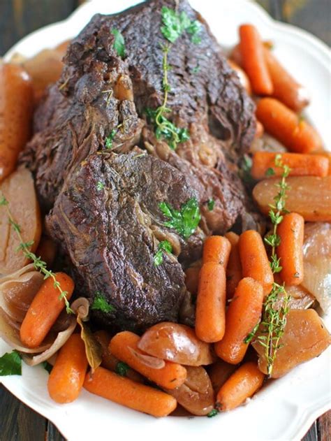 Slow Cooker Pot Roast With Red Wine Recipe S Sm