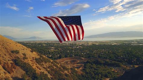 The Largest Flying American Flag In The World Kogalla