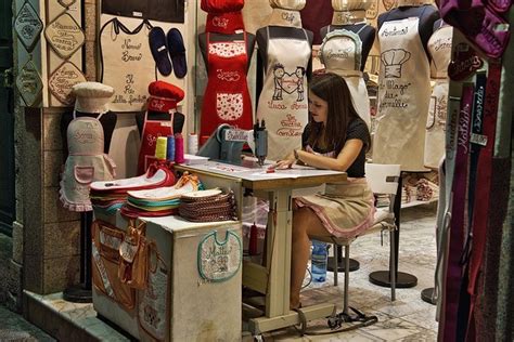 /r/maybemaybemaybe the whole family brought under one obfuscated roof! 3 Things To Consider About Sewing Careers | Sewing From Home