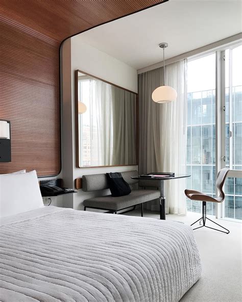 A small bathroom needs uniformity in the tile and paint color. Wake up in New York this morning and ready to explore the ...