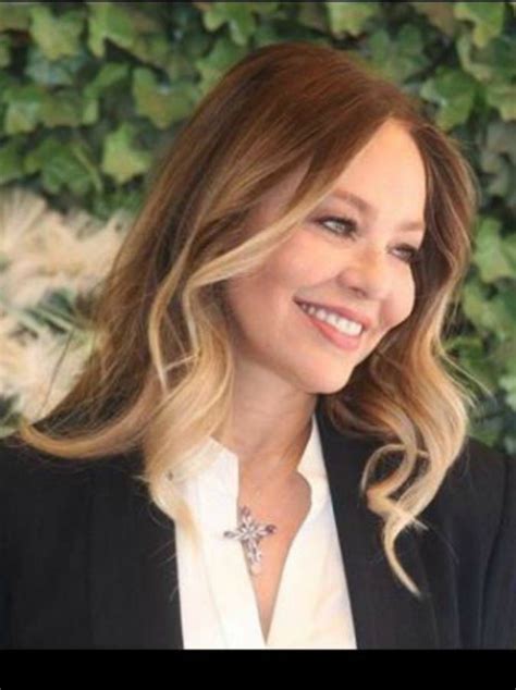 She has a twin sister claudia. Ornella Muti torna in tv ma scoppia la polemica per il bacio gay su Rai1. Adinolfi: "Porcherie ...
