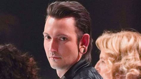Jetzt hat gerüchte über die show klargestellt und seinen liebsten schatz verraten. Darum war „Bares für Rares"-Fabian Kahl bei „Big Brother"