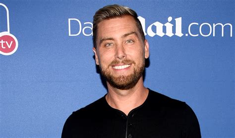 Lance Bass Offer To Buy Brady Bunch House Has Been ‘accepted Lance