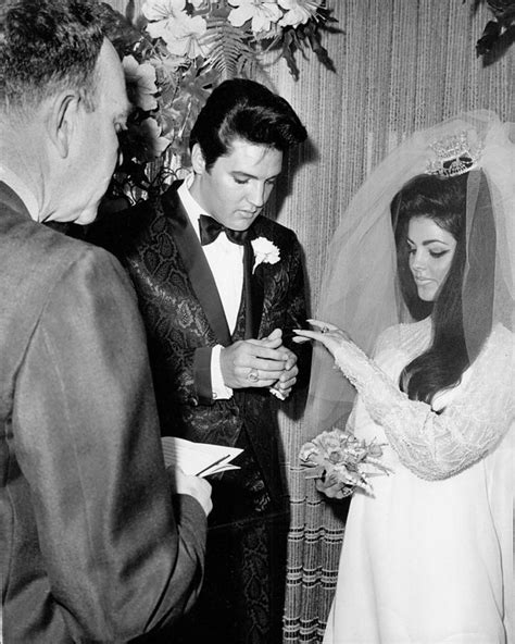 Elvis And Priscilla Presley Were Married On May 1 1967 Elvis Presley