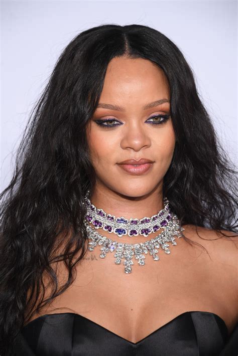 Rihanna Now Celebrity Red Carpet Beauty Looks Then And Now Livingly