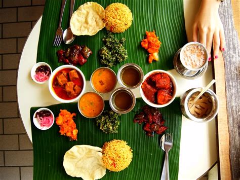 Hampir di setiap sudut kota yogyakarta getuk goreng adalah makanan tradisional jawa khas daerah sokaraja, banyumas, jawa tengah. Nasi Daun Pisang: Pilihan Makanan Brunch Rakyat Malaysia ...
