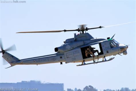 Usmc Uh 1y Venom Helicopter Defence Forum And Military Photos Defencetalk