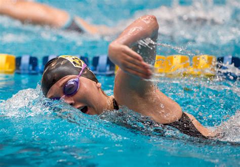 Emma Fikse Off To Big Sophomore Season With College Of Wooster Swim