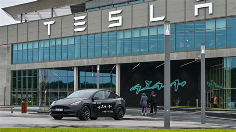 Elektro Us Elektroautobauer Tesla Wendet Sich Gegen Tarifbindung