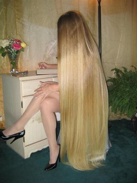 Leona At Longhairdivas Com Lovely Hair Pinterest Super Long