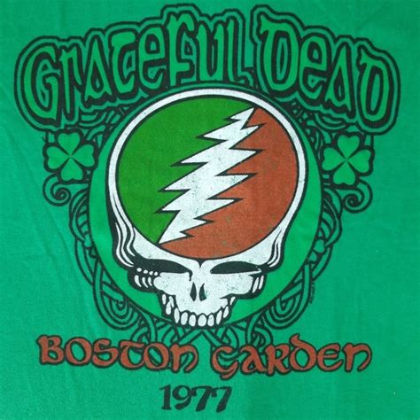 Grateful Dead Shirts Grateful Dead Boston Garden 977 Licensed