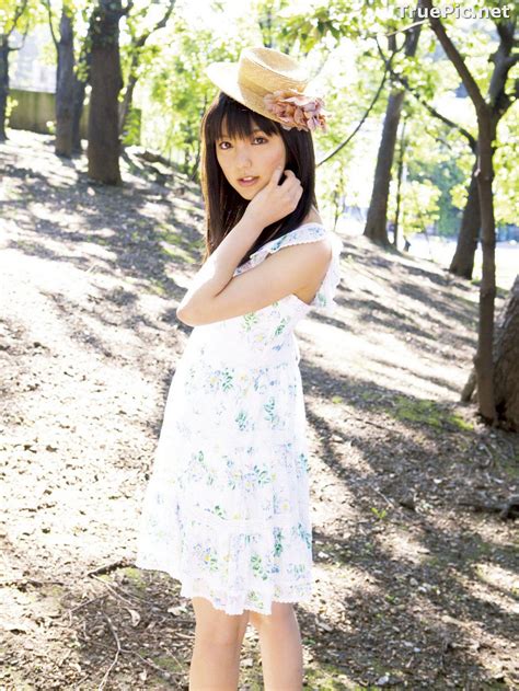 true pic japanese singer and actress erina mano summer greeting photo set