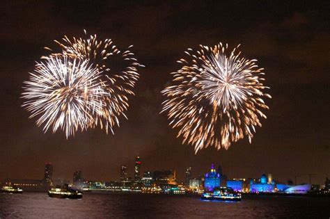 What Time Is Liverpools River Of Light Fireworks Display On Bonfire