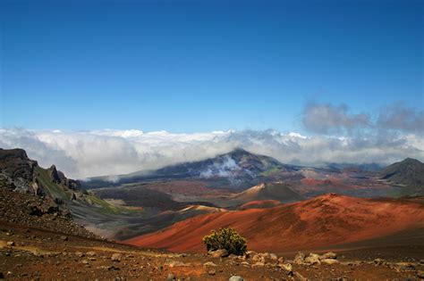 Haleakala Crater Maui Guidebook