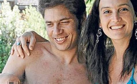 Gobernador de la provincia de buenos aires por el frente de tod☀️s. La esposa de Kicillof habló sobre el escrache: "Hubo ...