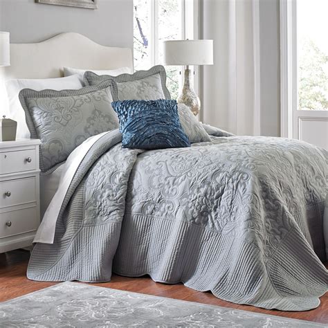 What Is The Size Of An Oversized King Bedspread Hanaposy