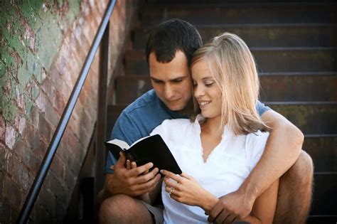 The Best Christian Dating Books For Dating Couples To Read Together