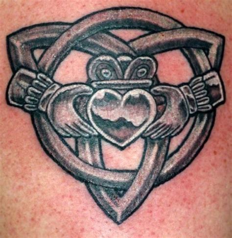 34 Trinity Knot Tattoo Designs Irish Claddagh Tattoo Gaelic Tattoo