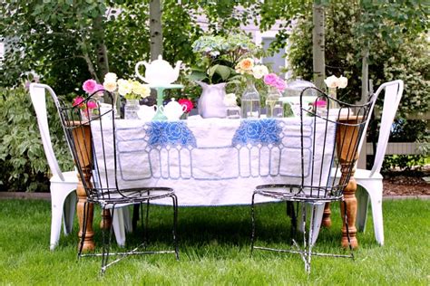 Tips For Hosting A Garden Tea Party The Tattered Pew