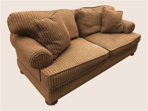 Uhuru Furniture And Collectibles Earth Tone Couch 175 Sold