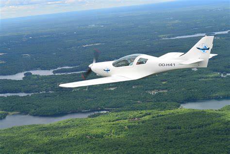 VL3 - World's fastest UL aircraft