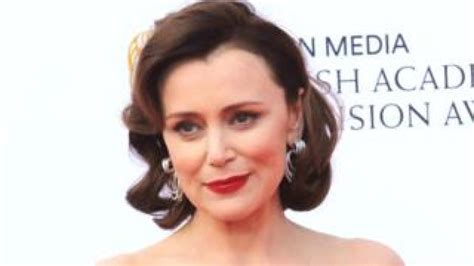 Keeley Hawes How Tall Is She Height Weight And Body Measurements