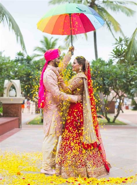 Innovative Indian Wedding Couple Photography Poses You