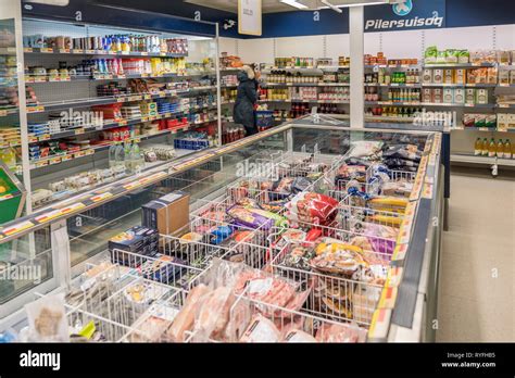 Convenience Store Interior Hi Res Stock Photography And Images Alamy
