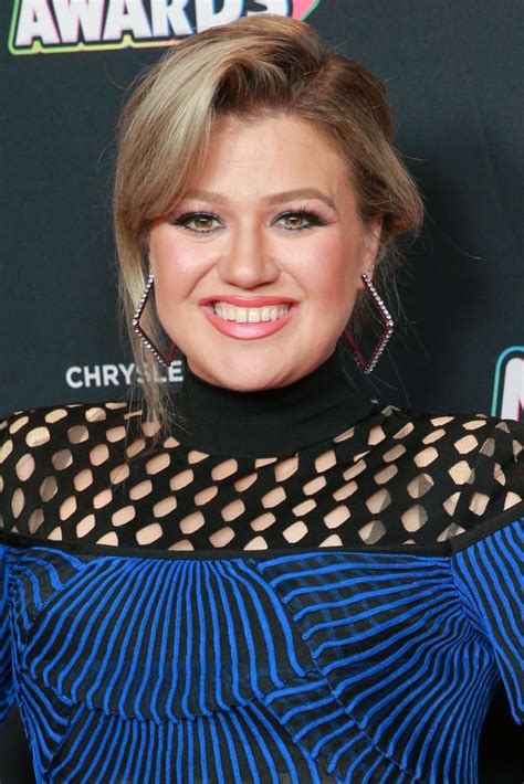 Изучайте релизы kelly clarkson на discogs. Kelly Clarkson Jokes About Daughter Calling Her Singing ...