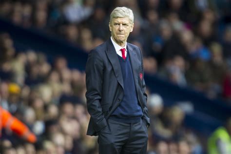 Wenger sprowadził go do arsenalu, a ten szybko stał się najlepszym strzelcem oraz kapitanem zespołu. Arsenal: 10 Reasons Arsene Wenger's One-Year Extension ...