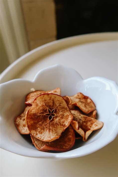 Crunchy Baked Apple Chips Recipe Tea Cups And Tulips