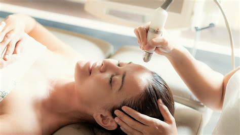 four seasons spa and wellness center launches the first pressurized oxygen facial treatment in