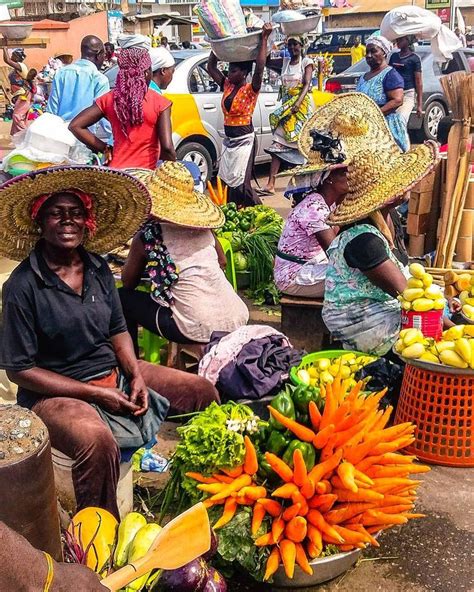 Makola Market Is A Renowned Market Place And Shopping District In The