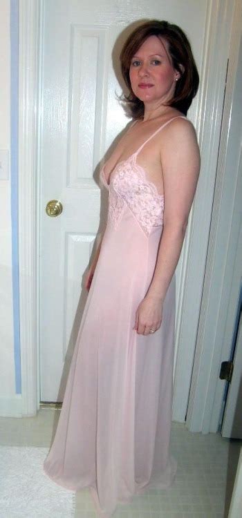 Pictures Of Wife In Her Sexy Nightie Mature Nakedpussy