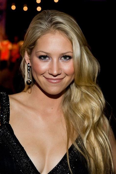 Top 10 Most Beautiful Tennis Women Players With Images Anna Kournikova Tennis Players