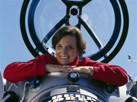 Chi è Sylvia Earle La Vita Delloceanografa Più Famosa Donne Magazine