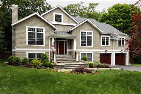 Our offer was not the highest, but roselind presented it so professionally that the sellers allowed us to match the high offer. Craftsman raised ranch renovation