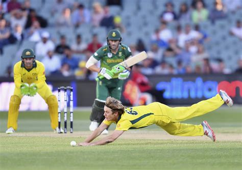 Australia Vs South Africa T20i Highlights Bowlers Put A Clinic As