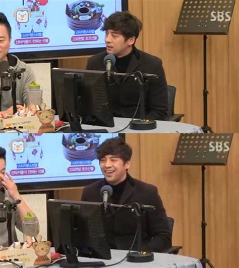 트루맨쇼에서 차 안에서 아내와 껴안고 있다가 경찰한테 걸렸다는 얘기를 할 때인데 유재석 이 정말 그냥 껴안고만 있었냐고 물어보니 저런 표정을 지었다. 컬투쇼 권오중 아내 F컵 화제…D컵이다 해명 | 텐아시아